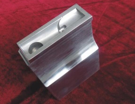 What is the reason for the ultrasonic mold manufac
