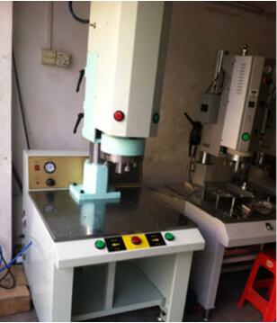 So many automatic folding edge welding machine man