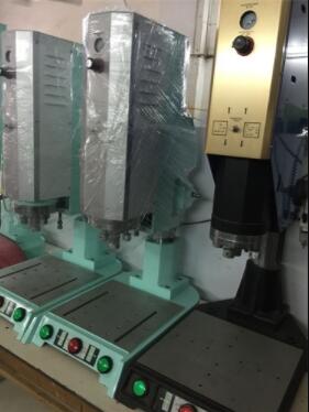 What are the advantages of ultrasonic plastic weld